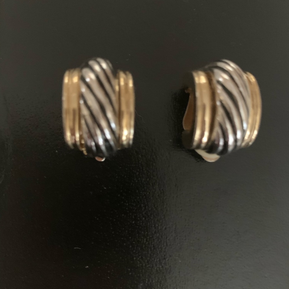 Silver/gold pierced earrings